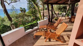 Sea view, private pool and beach: La Dolce Vita! - Image 4