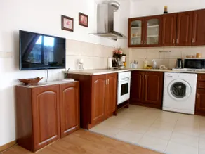 Guest suite above St. Constantine and Helena - Image 3