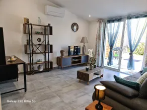 Mas Gabelys 1-bedroom independent apartment with pool, Sainte-Victoire, garden - Image 2