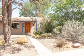 Encanto House-bright sanctuary close to everything - Image 5