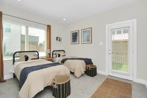 Brand New Home 𓀀 Africa Theme 𓀀 King Bed Suite - Image 4