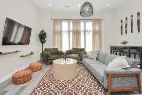 Brand New Home 𓀀 Africa Theme 𓀀 King Bed Suite - Image 3