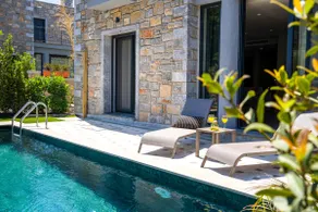 Detached 4+1 Luxury Villa with Private Pool - Image 4