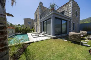 Detached 4+1 Luxury Villa with Private Pool - Image 2