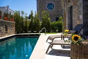 Detached 4+1 Luxury Villa with Private Pool - Image 3