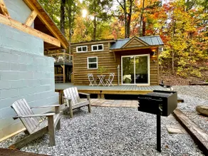 Secluded Lux Treehouse • Hot Tub • 34 Acres - Image 5