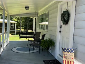 Enjoy nice clean 2 bedroom house, fully furnished - Image 4