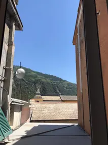 Two-level apartment in the historic center of Corniglia - Image 2
