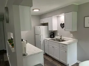 Adventure Acres- Suite B1 - Image 4