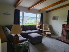 3 bedroom Lakehouse - Image 3