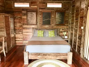 Bungalow 2 , a peaceful ,1 bed room wooden house - Image 4