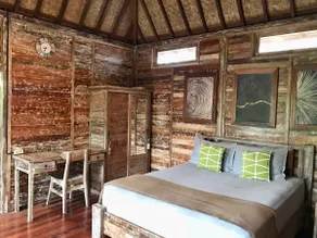 Bungalow 2 , a peaceful ,1 bed room wooden house - Image 5