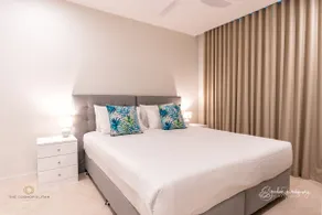 THE COSMOPOLITAN COTTON TREE Unit 10307 RIVERFRONT BREEZE - Image 4