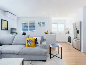 Top Floor Apartment Close to Bondi Beach - Image 2