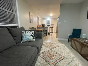 Charming 2 bed 2 bath near downtown Wyandotte - Image 5