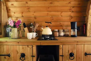 Warwickshire Woodland Glamping Cabin - Oak - Image 5