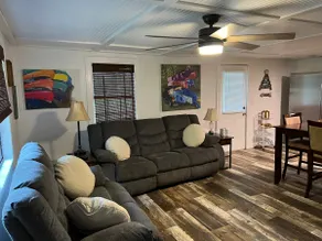 3/2 home with new salt hot tub-rivers, trails, etc - Image 3