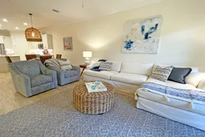 Luxe Azul Oasis Minutes to Beach - Image 3