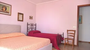 Beachfront Suite - 50m from the beach - Image 5