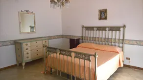 Beachfront Suite - 50m from the beach - Image 3