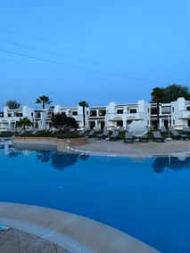 Lovely 2 Bedroom Home inside a Resort in Albufeira - Image 3