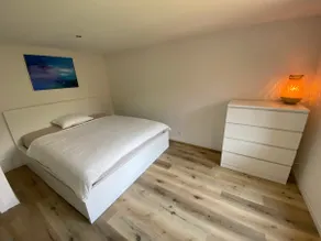 Lovely 1-bedroom apartment in great location - Image 4