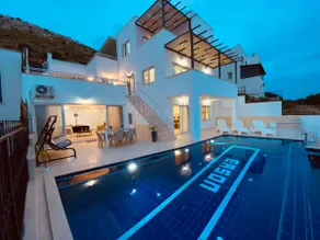 Bodrum eaSon Villa & House 350m2 Full Sea View with Private Infinity Pool - Image 4