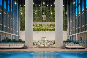 Sentral 2 Bedroom Apt in South Loop Chicago - Image 2