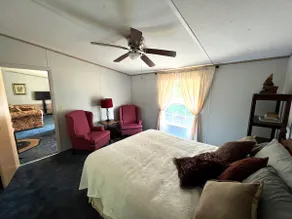 Guest House On 128 Peaceful Wooded Acres - Image 4