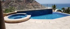 Luxury Villa -walk to private beachl - Image 2