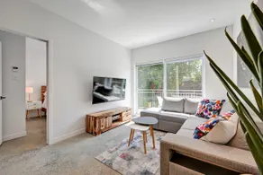 Downtown Condo - 2 bedrooms/2 full bathrooms - Image 3