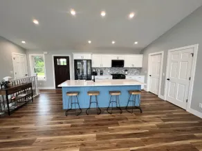 Beach Lake Retreat with Private Lake and Hot Tub - Image 4