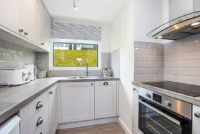 328 Norton Park - Modern and comfortable holiday Chalet - Image 3