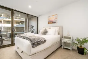 Modish Apartment near Parliamentary Triangle - Hosted by CanStay - Image 2