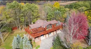 Family Fun! Tons of room inside and out! - Image 3