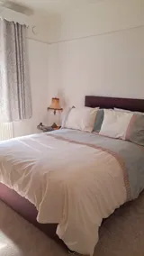 Quaint little guest suite with private parking - Image 4