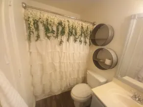 Quaint apartment unit, 12 minutes from SeaWorld - Image 3