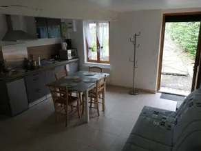 Cottage with garden near the banks of the Somme - Image 3
