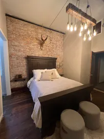 IN THE MIDST- amazing loft in the midst of it all! - Image 5