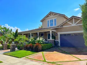 Stylish 4 Bed 3 Bath with Hot Tub & Home Office - Image 4