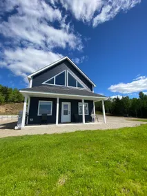 *NEW* 3 Bedroom Tidal View Cottage #2 - Image 2
