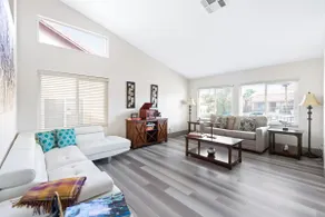 Las Vegas Relaxing Retreat w/heated Pool/SPA/BBQ - Image 3