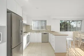 Husky 56 Beachfront Villa's - great location on the beach - Image 3
