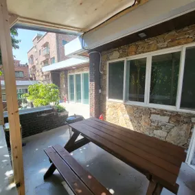Open sale, garden barbecue, entire second floor of a detached house, CH AirBnb - Image 5