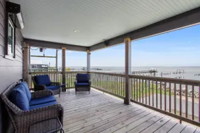 Beautiful Lake House - Private Pier & Dock - Image 2