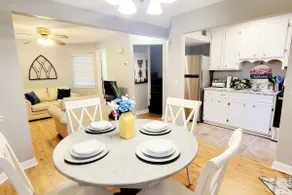Jackson/Business/Family/Free Parking- Patio-Unit B - Image 4