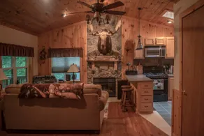 The Cabin in The Cook Forest - Image 4