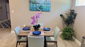 La Casita A-2BR-Full Kitchen Near Cedar Creek Lake - Image 2