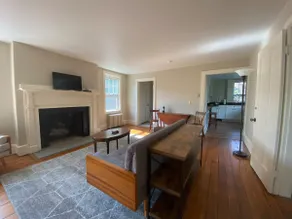 Wickford Garden Gate Guest Suite - Image 2