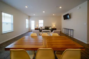 Beautiful Spacious Texas Home- 4Bed/3Bath - Image 3